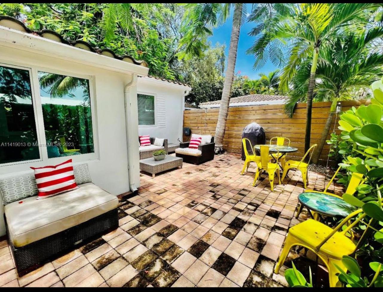 Private Fort Lauderdale Cottage Exterior photo